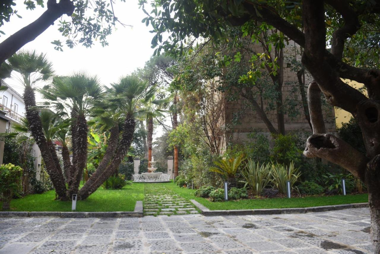 Il Giardino Delle Ninfee Bed & Breakfast โนลา ภายนอก รูปภาพ